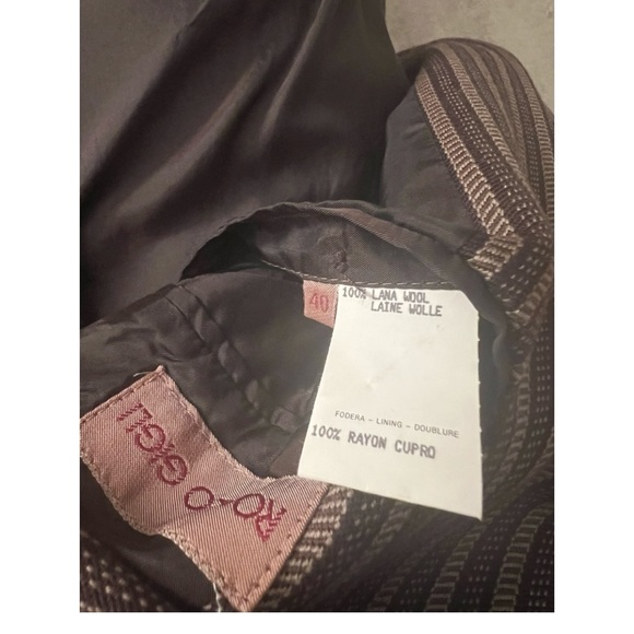 Romeo Gigli Vintage Women’s Striped Blazer from fall 1994 collection size 40 (M) - Picture 8 of 10